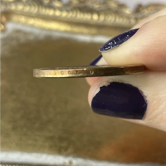 2007 D - George Washington Presidential Golden Dollar Coin - Picture 3 of 4